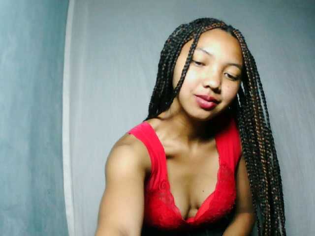 Missfireangel12 live cam on BongaCams