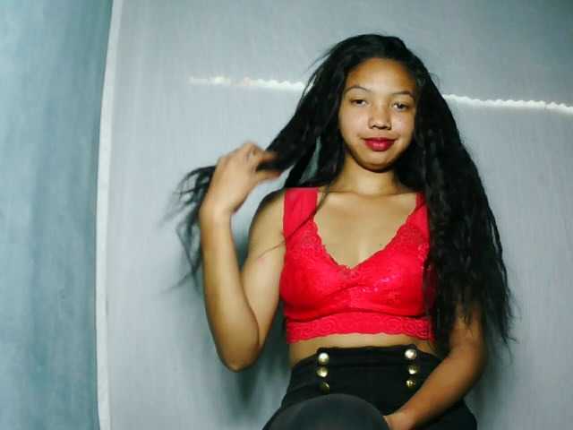 Missfireangel12 live cam on BongaCams