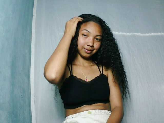 Missfireangel12 live cam on BongaCams