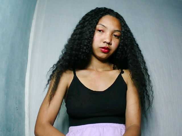 Missfireangel12 live cam on BongaCams