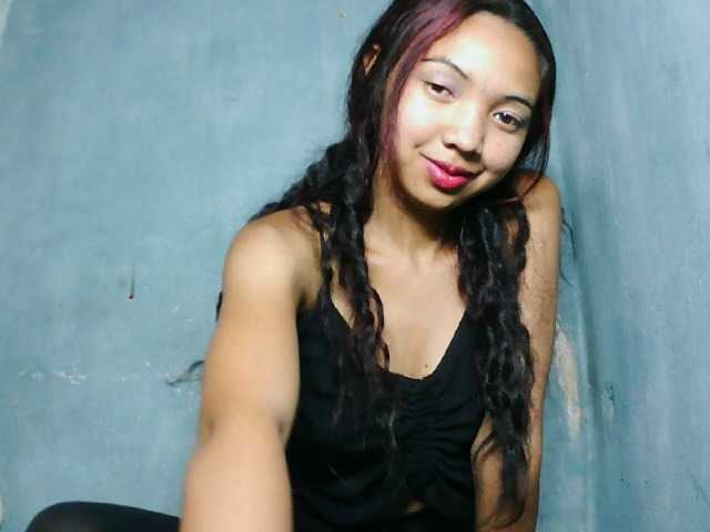 Missfireangel12 live cam on BongaCams