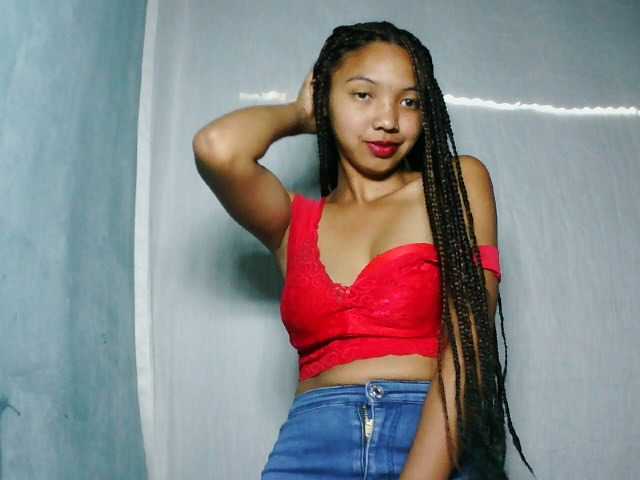 Missfireangel12 live cam on BongaCams