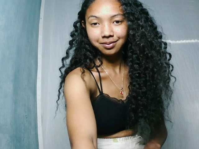 Missfireangel12 live cam on BongaCams