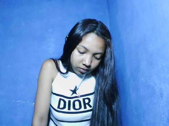 Missfireangel12 — live female cam
