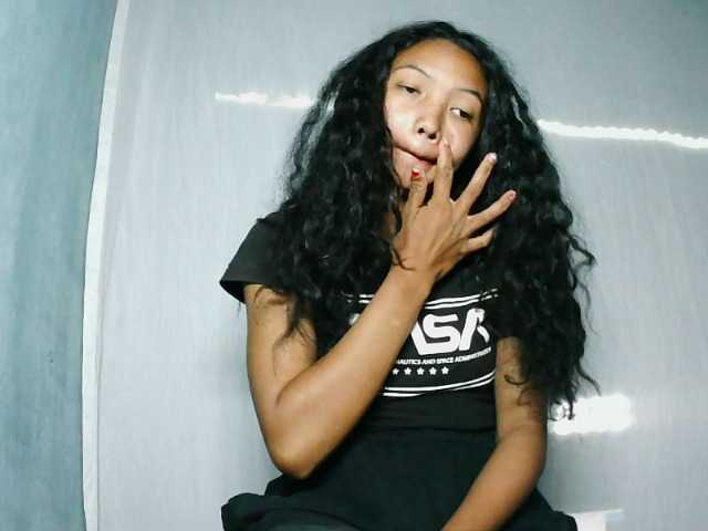 Missfireangel12 live cam on BongaCams