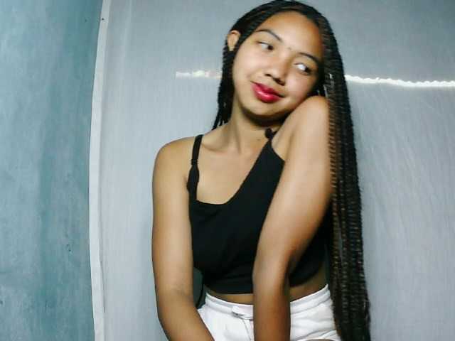 Missfireangel12 live cam on BongaCams