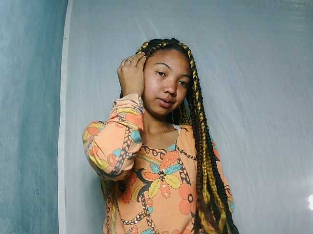 Missfireangel12 live cam on BongaCams