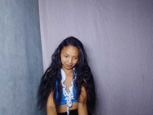Missfireangel12 live cam on BongaCams
