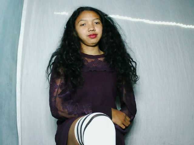 Missfireangel12 live cam on BongaCams