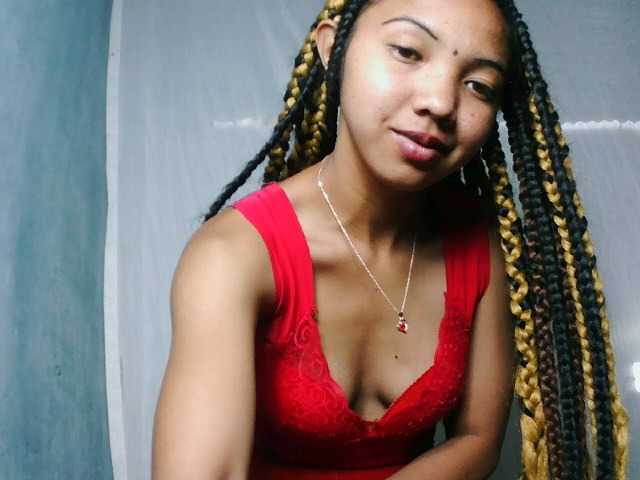 Missfireangel12 live cam on BongaCams
