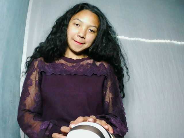 Missfireangel12 live cam on BongaCams