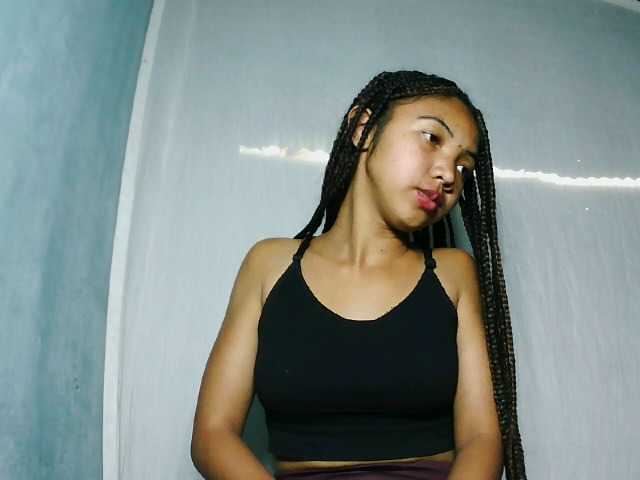 Missfireangel12 live cam on BongaCams