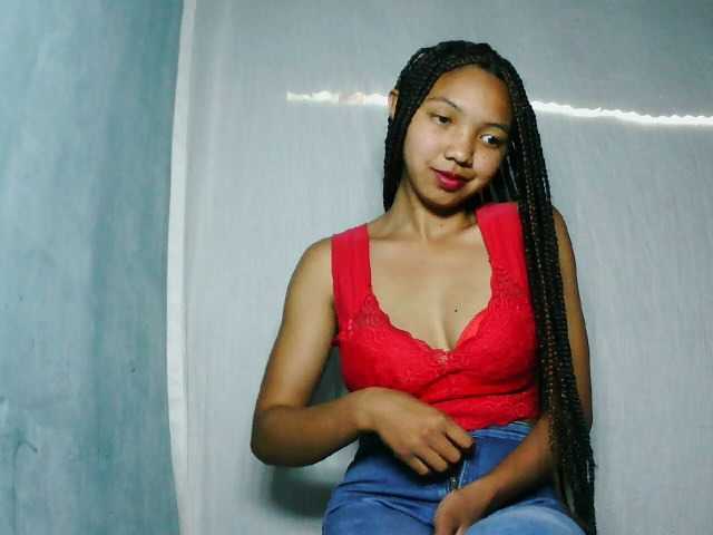 Missfireangel12 live cam on BongaCams