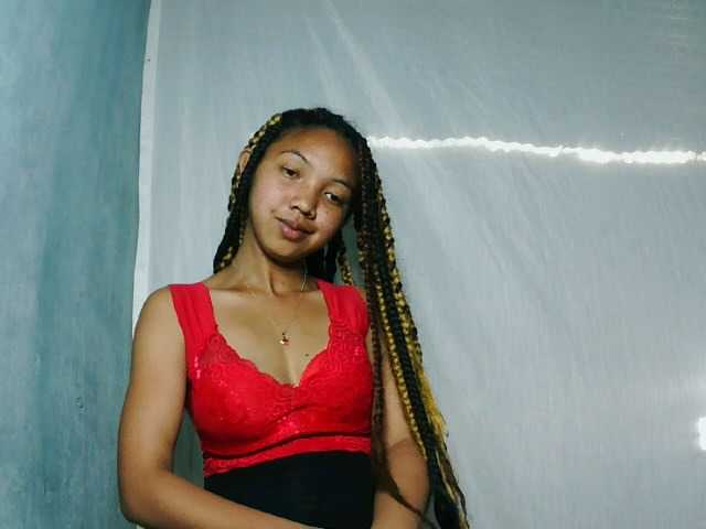 Missfireangel12 live cam on BongaCams
