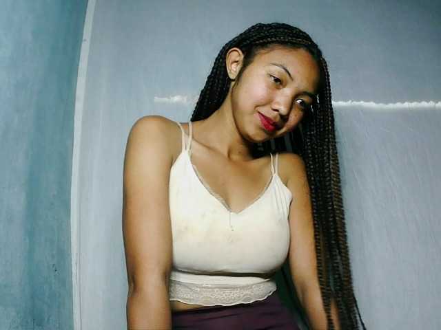 Missfireangel12 live cam on BongaCams