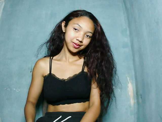 Missfireangel12 live cam on BongaCams