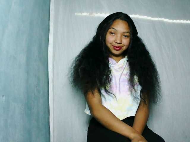 Missfireangel12 live cam on BongaCams