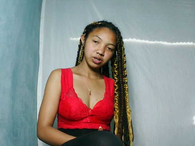 Missfireangel12 live cam on BongaCams
