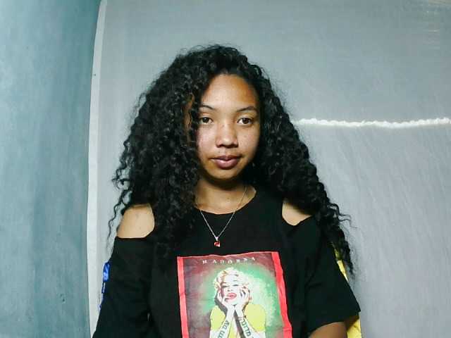 Missfireangel12 live cam on BongaCams