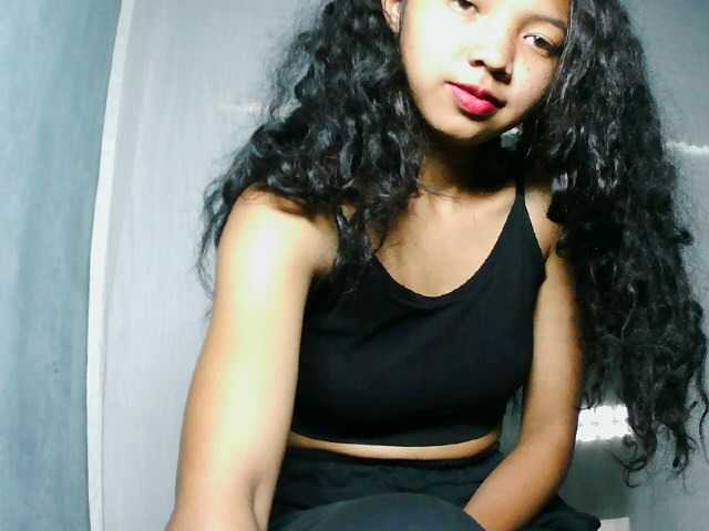 Missfireangel12 live cam on BongaCams