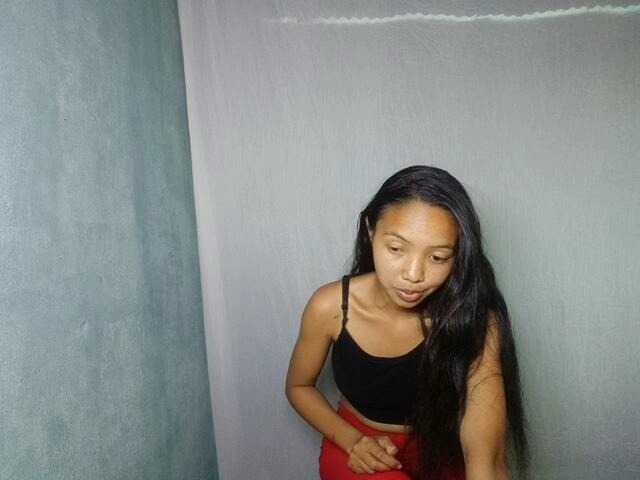 Missfireangel12 live cam on BongaCams