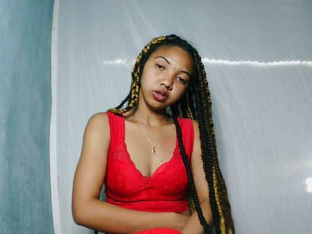 Missfireangel12 live cam on BongaCams