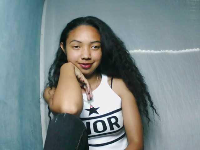 Missfireangel12 live cam on BongaCams