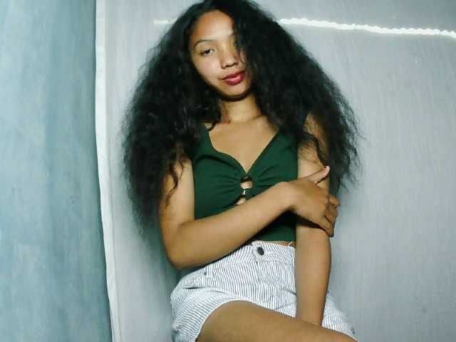 Missfireangel12 live cam on BongaCams