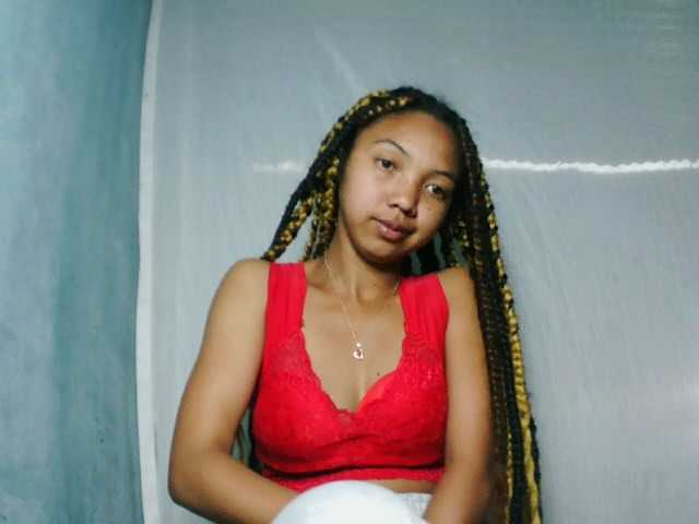 Missfireangel12 live cam on BongaCams
