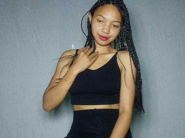 Missfireangel12 live cam on BongaCams
