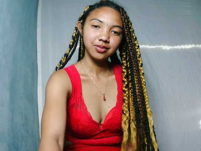 Missfireangel12 live cam on BongaCams