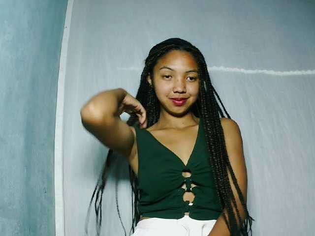 Missfireangel12 live cam on BongaCams