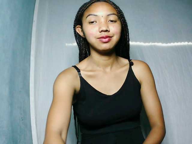 Missfireangel12 live cam on BongaCams