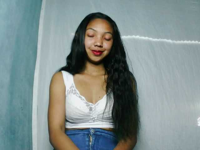Missfireangel12 live cam on BongaCams