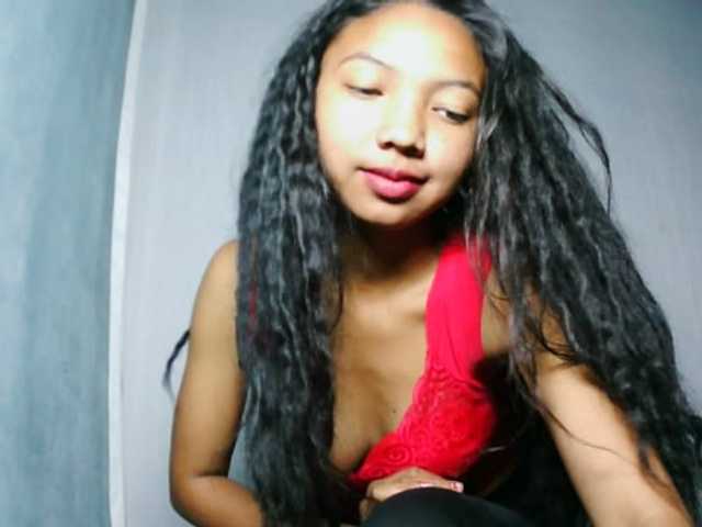 Missfireangel12 live cam on BongaCams