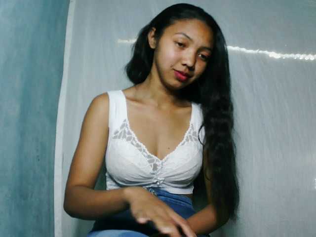 Missfireangel12 live cam on BongaCams