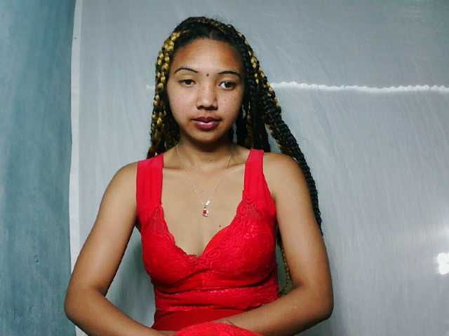 Missfireangel12 live cam on BongaCams