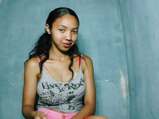 Missfireangel12 live cam on BongaCams