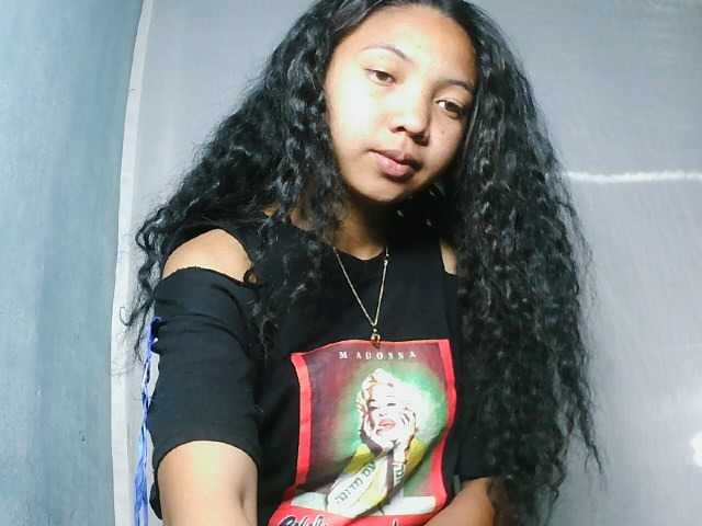 Missfireangel12 live cam on BongaCams