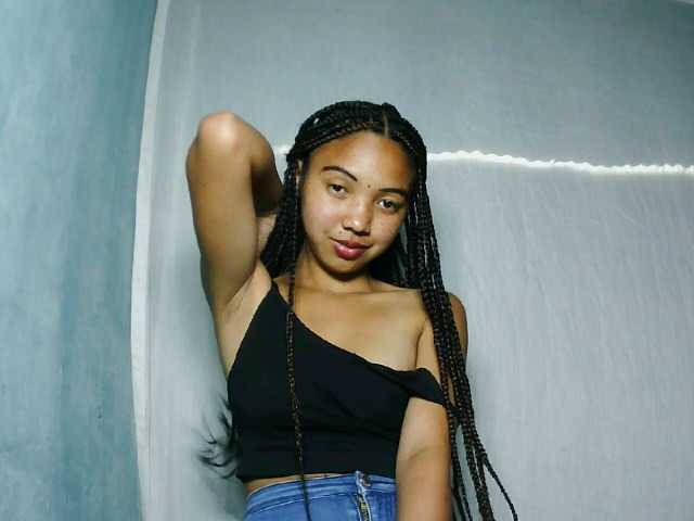 Missfireangel12 live cam on BongaCams