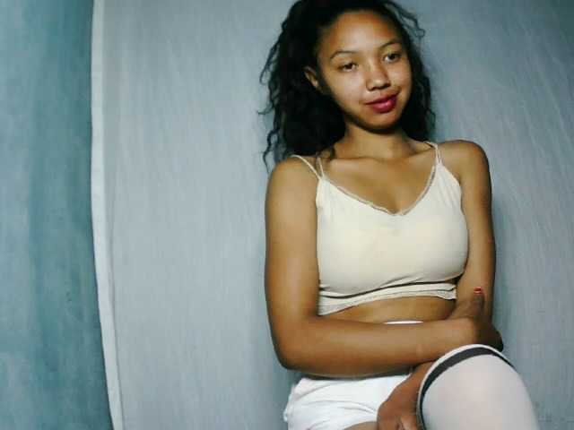 Missfireangel12 live cam on BongaCams