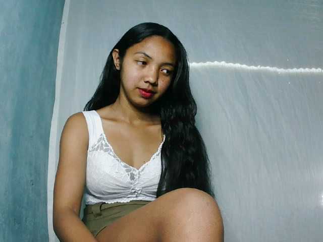 Missfireangel12 live cam on BongaCams