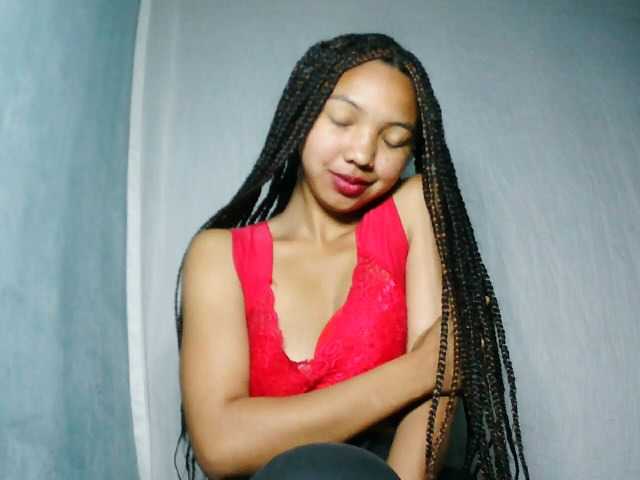 Missfireangel12 live cam on BongaCams