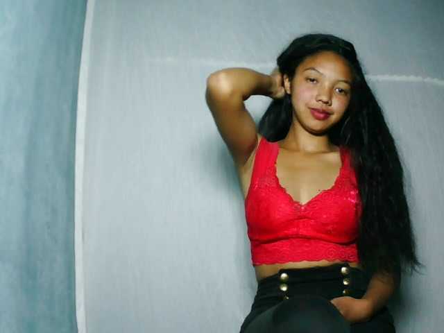 Missfireangel12 live cam on BongaCams