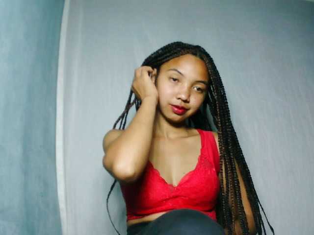 Missfireangel12 live cam on BongaCams
