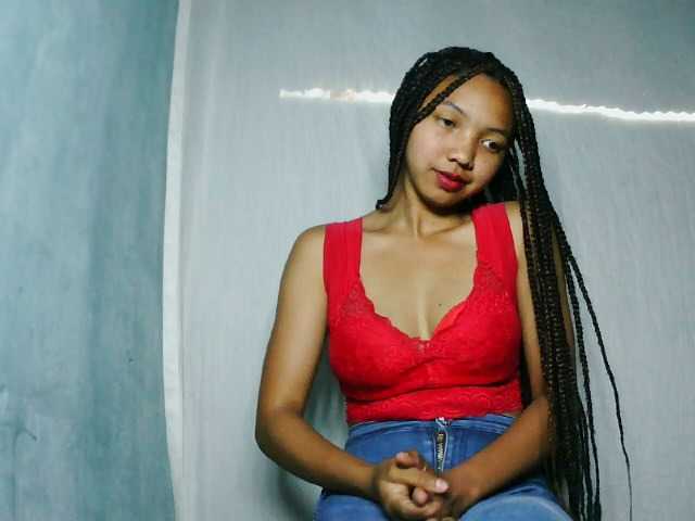 Missfireangel12 live cam on BongaCams