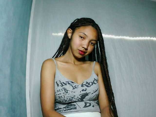 Missfireangel12 live cam on BongaCams
