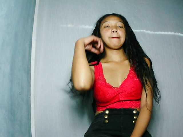 Missfireangel12 live cam on BongaCams