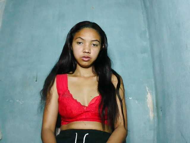 Missfireangel12 live cam on BongaCams
