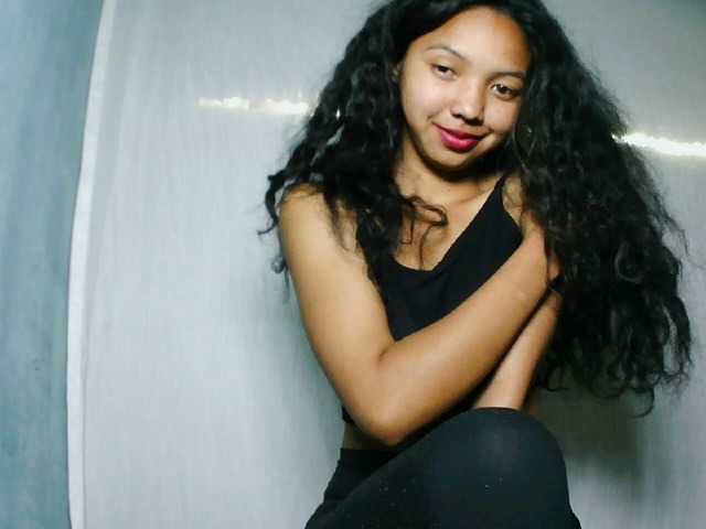 Missfireangel12 live cam on BongaCams